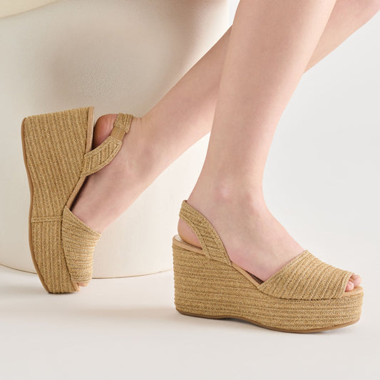 AKERA WEDGES NATURAL RAFFIA