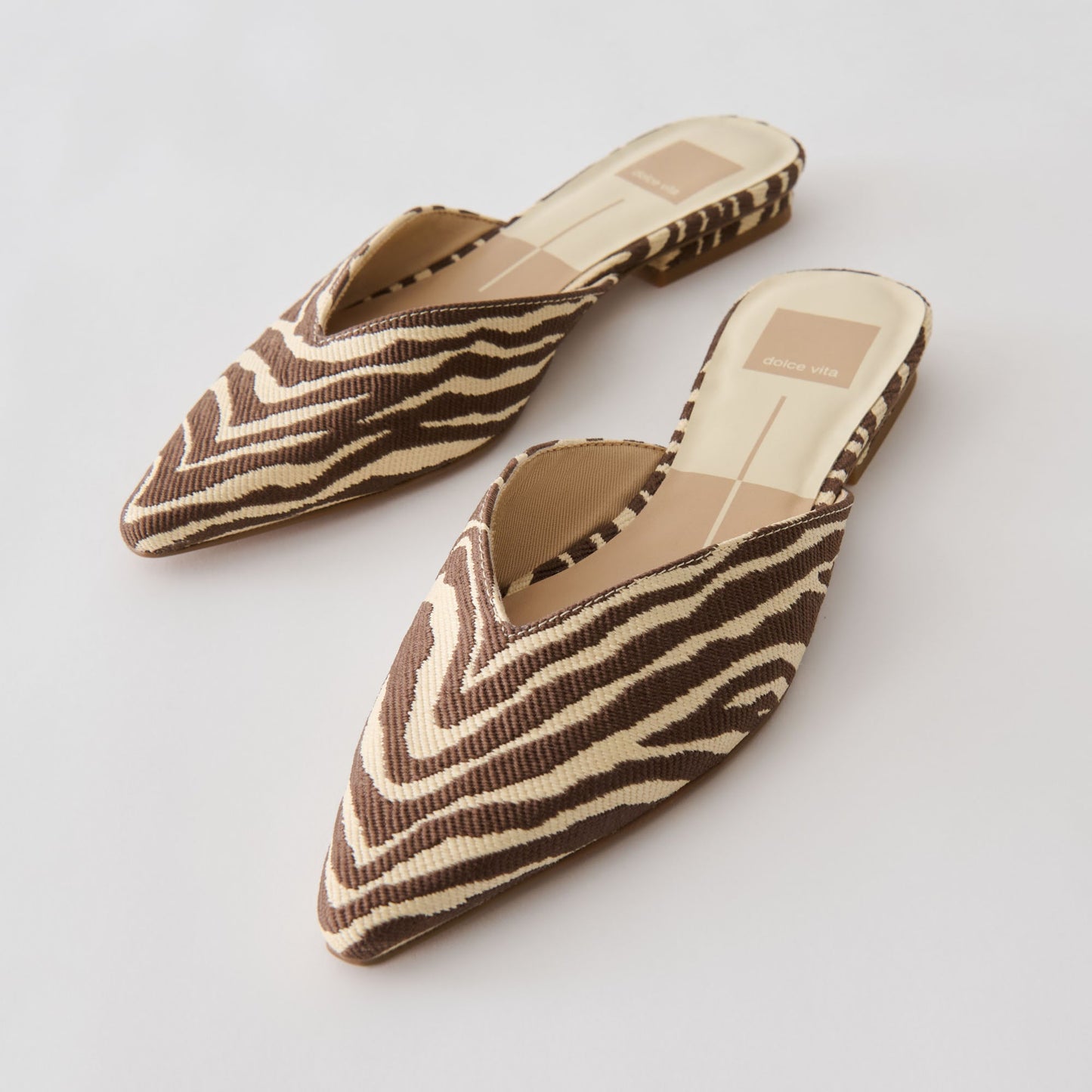 ELM FLATS BEIGE ZEBRA RAFFIA