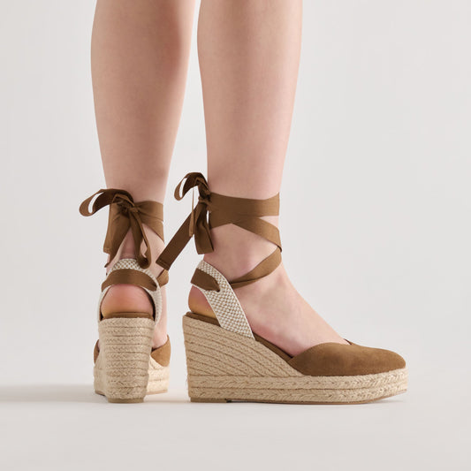 NOURA WEDGES LT BROWN SUEDE